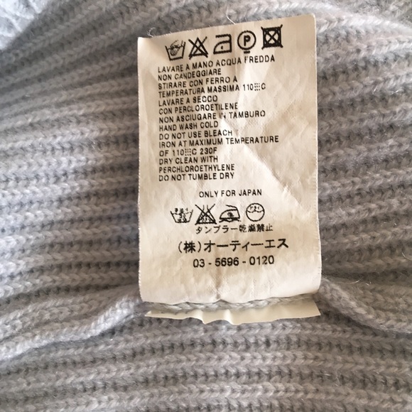 MaxMara Cashmere Turtleneck Sweater - Picture 10 of 12